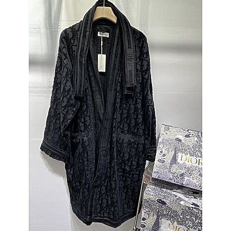 dior bath robe.